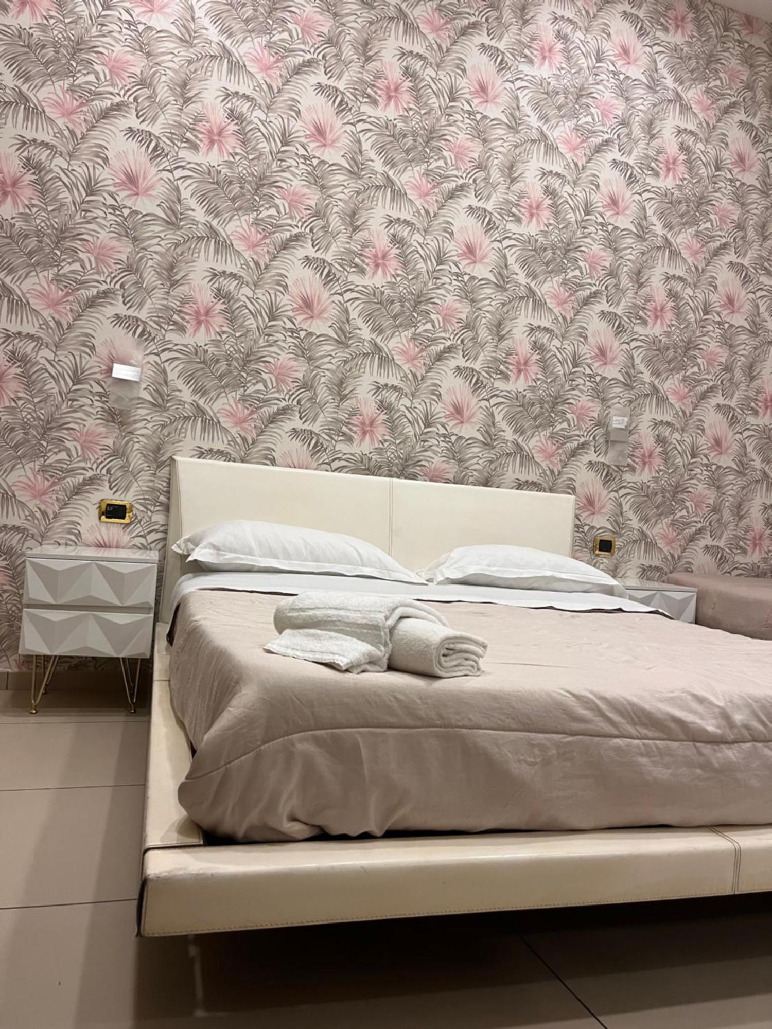 International Hotels Naples Luaran gambar